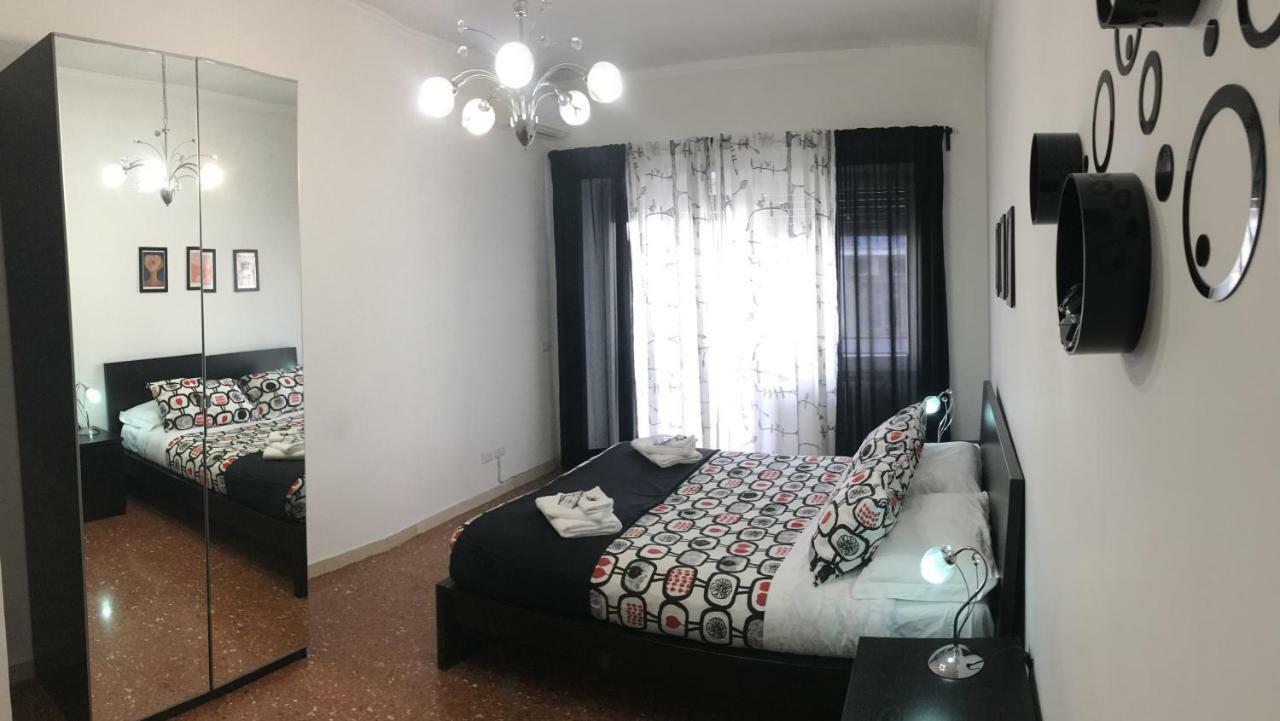 Casa Vacanze Kokoroma Cipro Al Vaticano Buitenkant foto